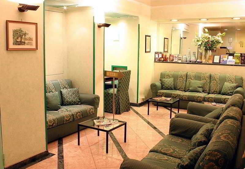 רומא Hotel Patria מראה חיצוני תמונה