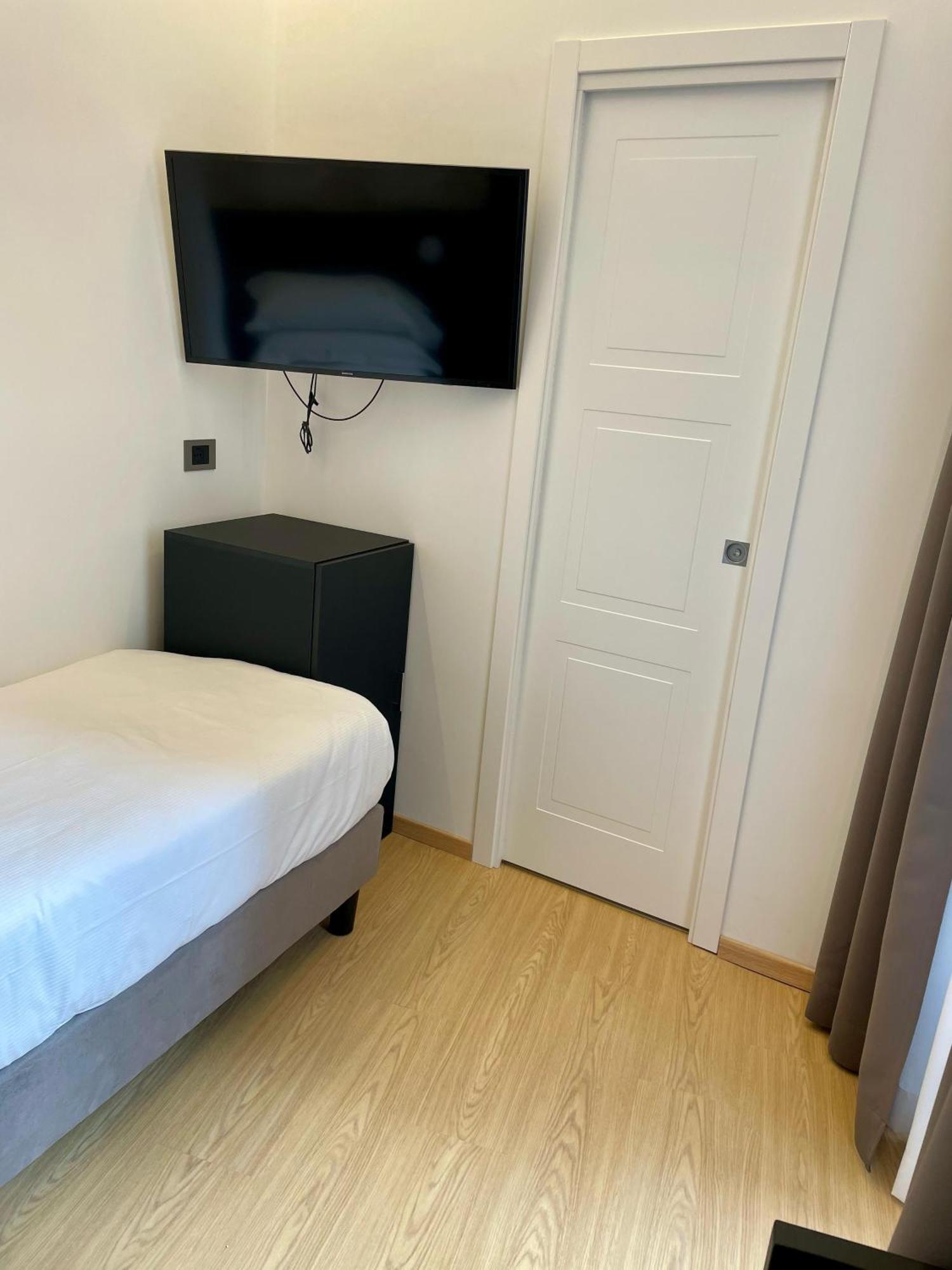 רומא Hotel Patria מראה חיצוני תמונה